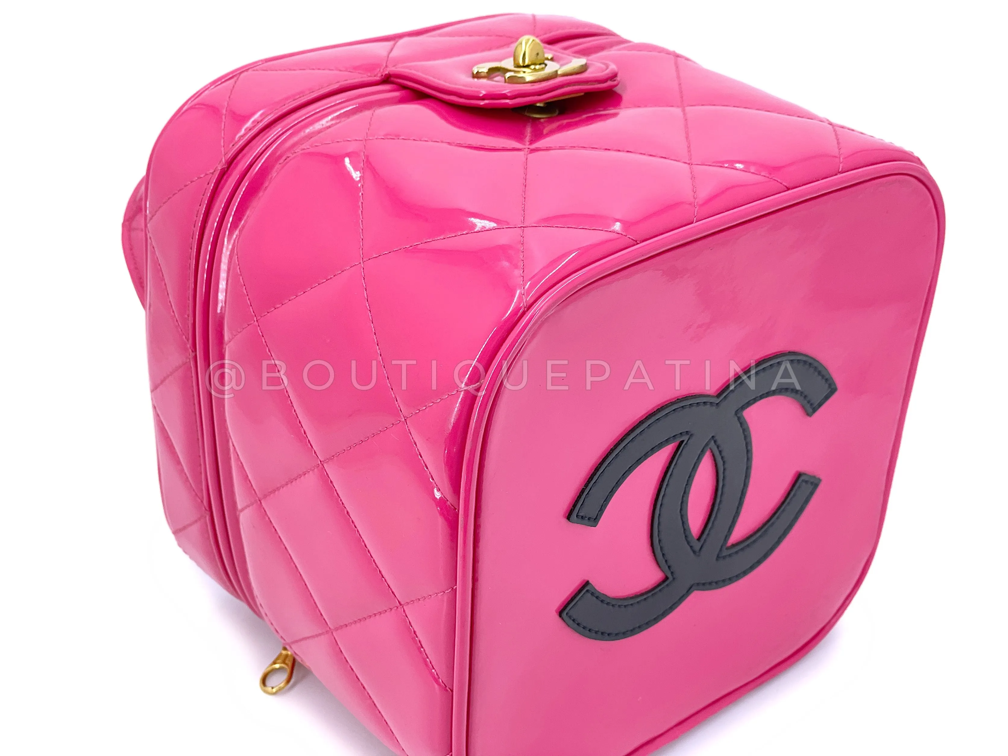 Chanel 1995 Vintage "Barbie" Pink Patent Heart-Mirror Vanity Case Bag