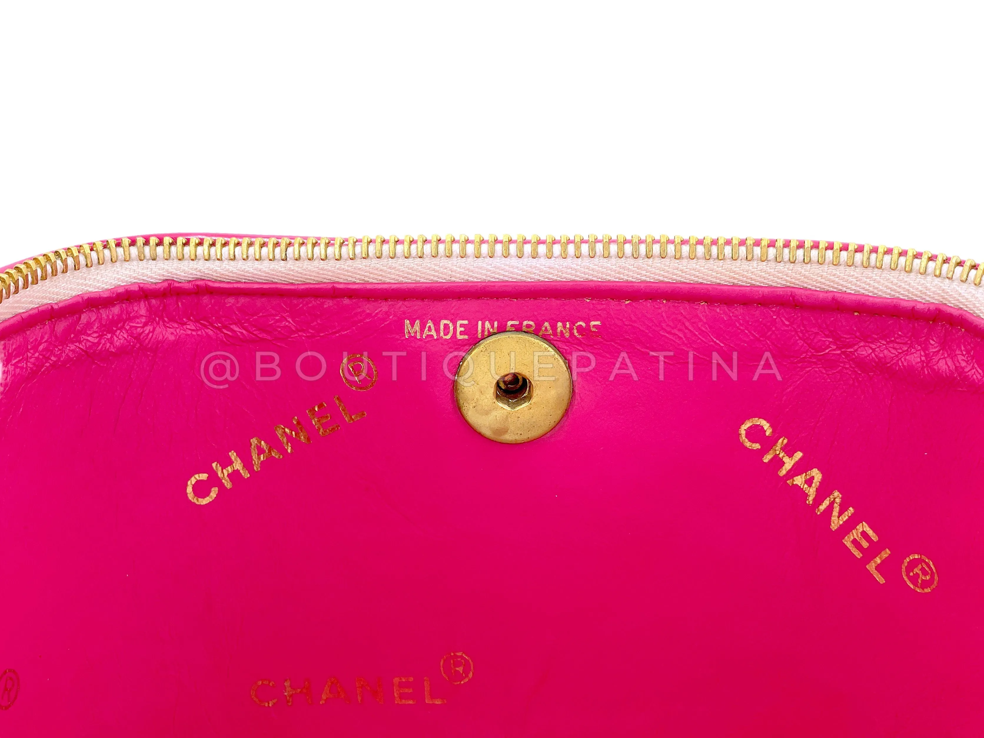 Chanel 1995 Vintage "Barbie" Pink Patent Heart-Mirror Vanity Case Bag