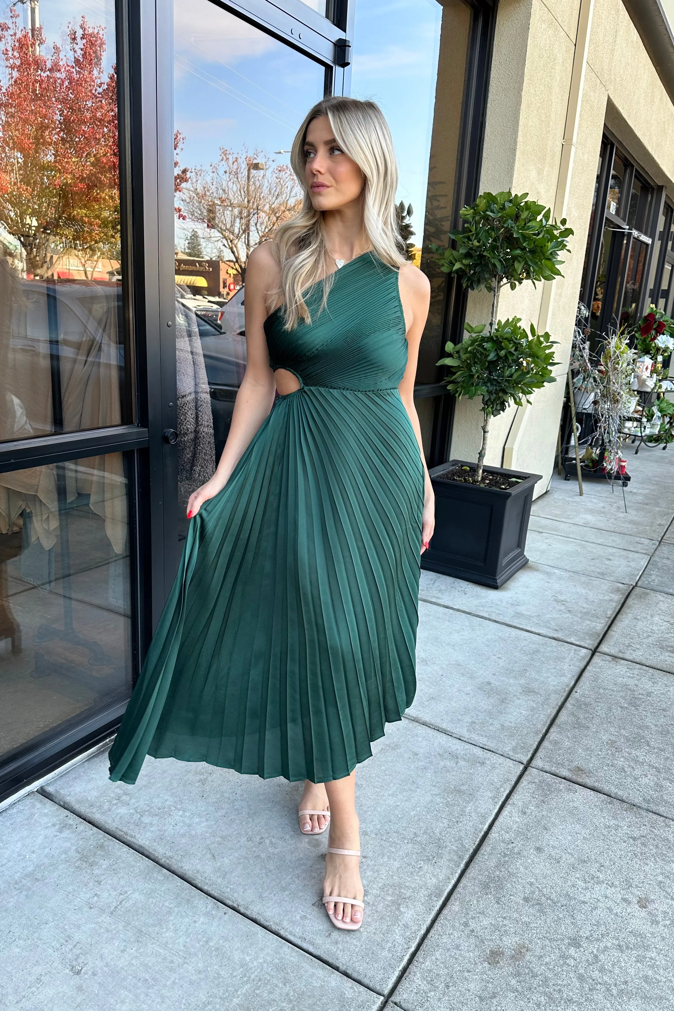 RAELYN EMERALD ONE SHOULDER DRESS